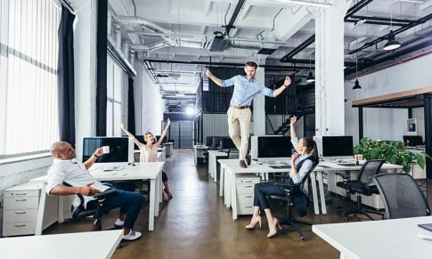 Atenção aos 3 riscos a evitar quando o formato é híbrido!